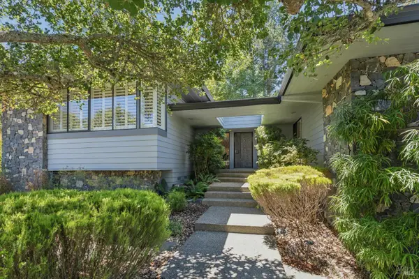 1235 White Oak Drive, Santa Rosa, CA 95409