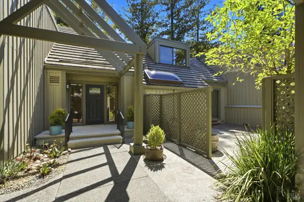 6485 Timber Springs Drive, Santa Rosa, CA 95409