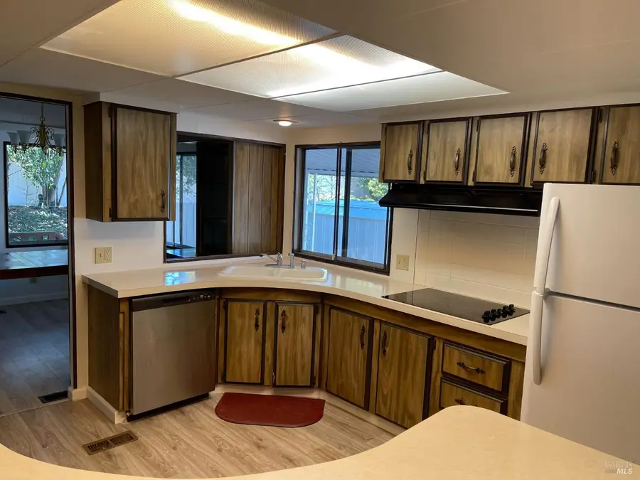 51 Michael Drive, Petaluma, CA 94954 - #3