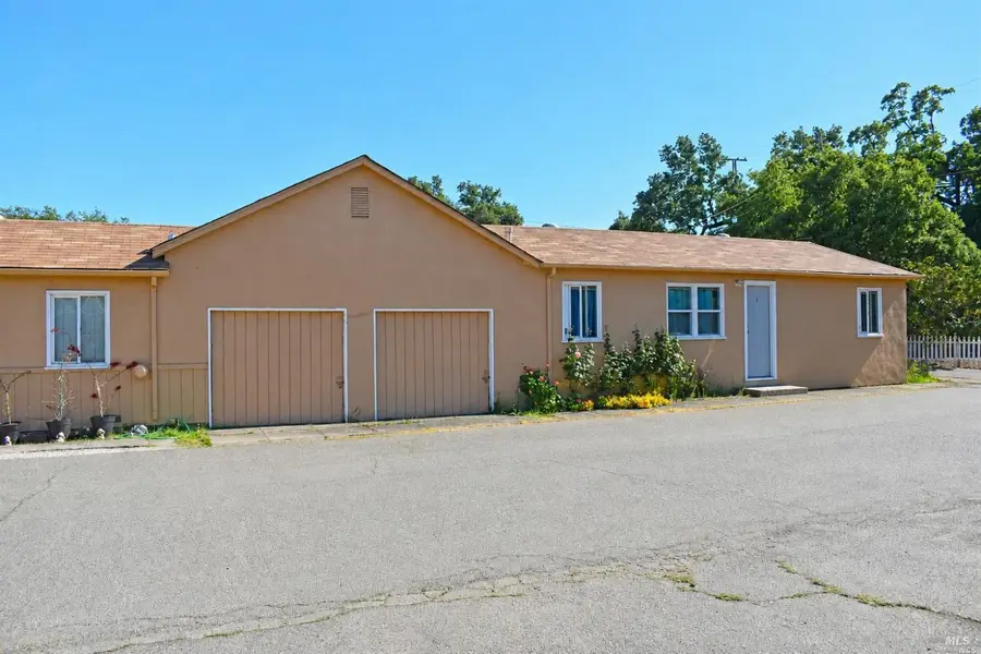 420 S Franklin Street, Cloverdale, CA 95425 - #3