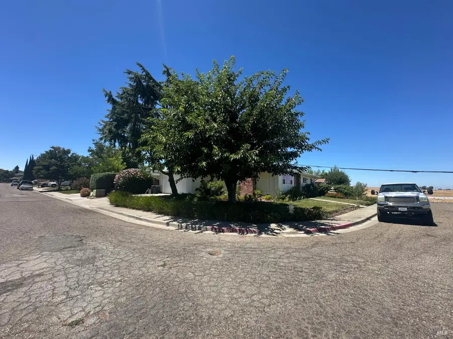 335 Sierra Avenue, Rio Vista, CA 94571 - #2