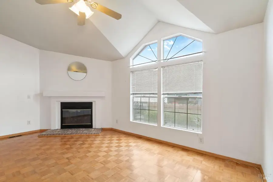 112 Calle Jalisco, Vacaville, CA 95687 - #3