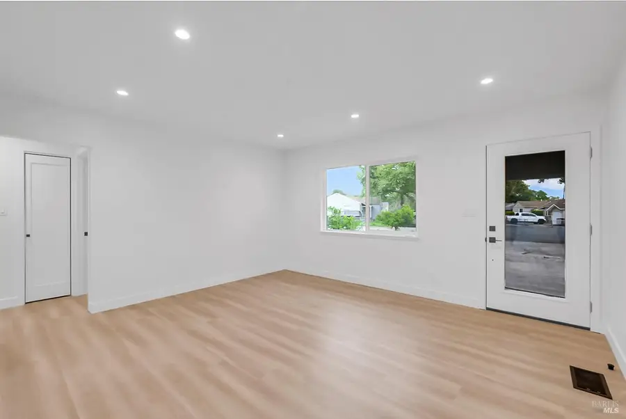 100 Ross Street, Vallejo, CA 94591 - #3