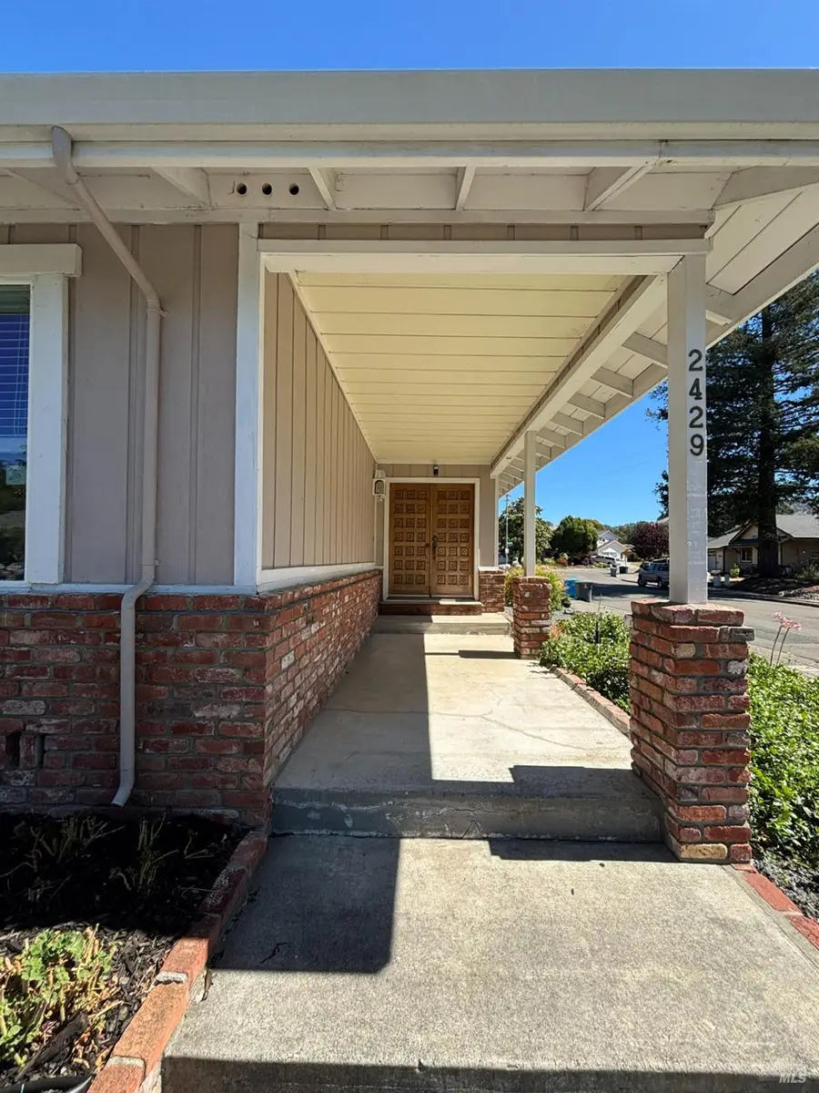 2429 Woodstock Court, Santa Rosa, CA 95409 - #3
