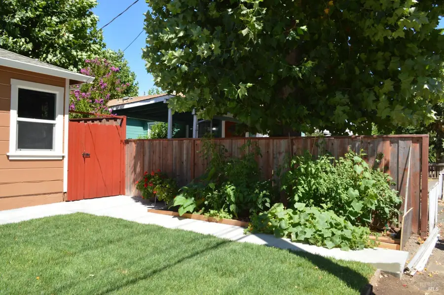 1 Lorraine Street, Ukiah, CA 95482 - #3