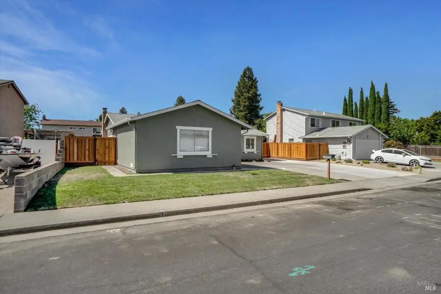 505 Mckenzie Drive, Dixon, CA 95620 - #2