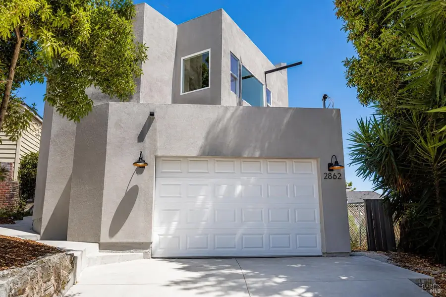 2862 82nd Avenue, Oakland, CA 94605 - #2