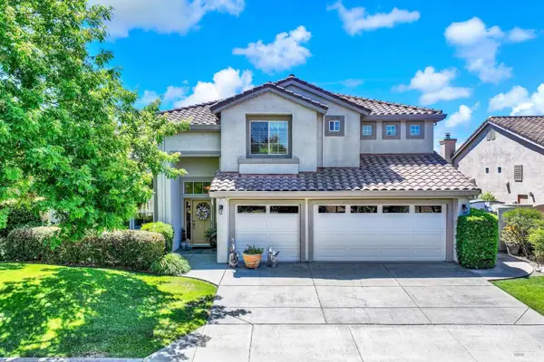 41 N Newport Drive, Napa, CA 94559