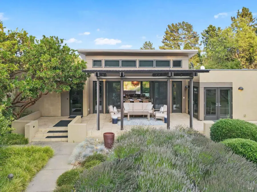 2252 W Dry Creek Road, Healdsburg, CA 95448 - #3