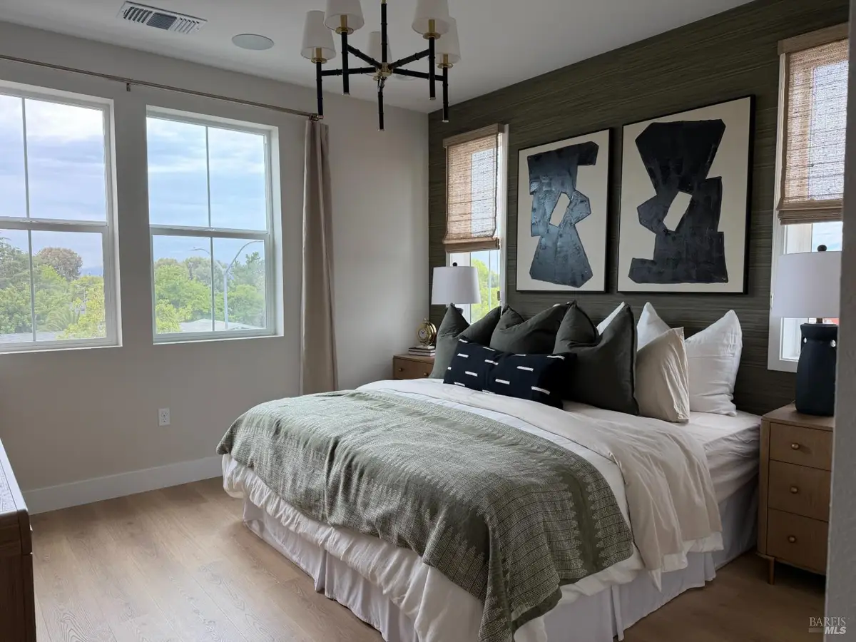 1318 Portola Avenue, Livermore, CA 94551 - #1