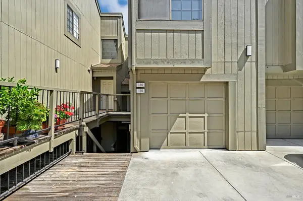 110 Redhawk Road, Novato, CA 94949