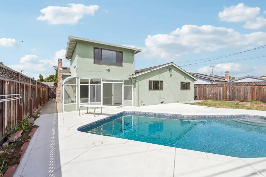 25478 Barnard Street, Hayward, CA 94545 - #2