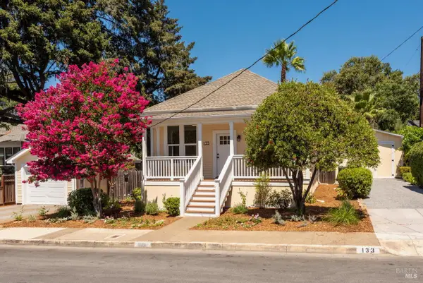 133 Sherman Street, Healdsburg, CA 95448