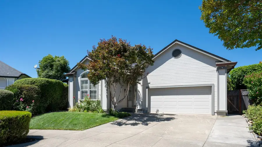 2351 Desert Palm Court, Santa Rosa, CA 95403 - #2