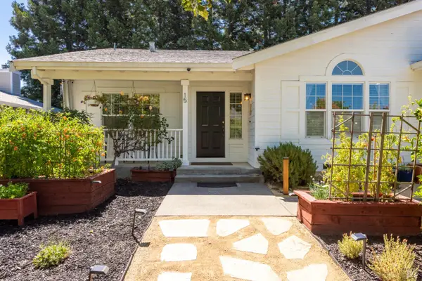 15 Vindel Lane, Napa, CA 94558