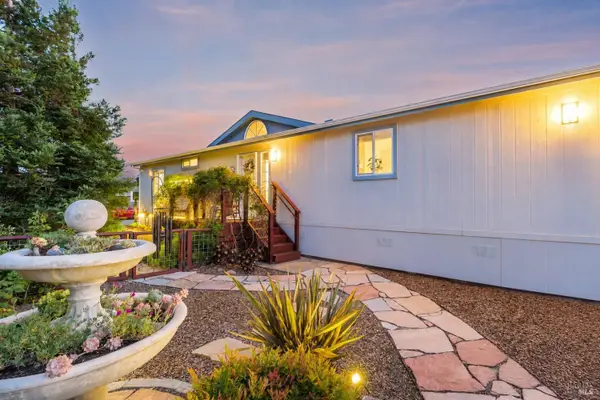 376 Glacier Way, San Rafael, CA 94903