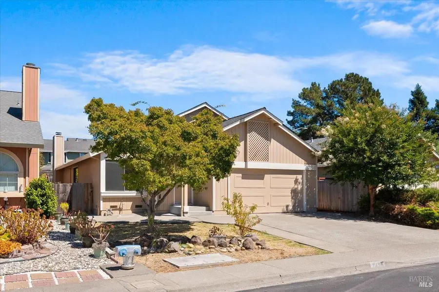 7486 Mercedes Way, Rohnert Park, CA 94928 - #2