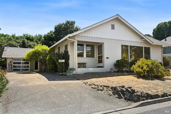 12 Nob Hill Terrace, Petaluma, CA 94952