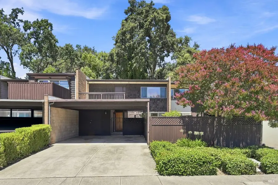 3148 Valley Green Lane, Napa, CA 94558 - #3