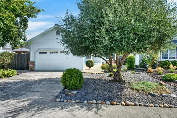 120 William Circle, Cloverdale, CA 95425