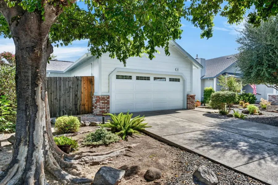 120 William Circle, Cloverdale, CA 95425 - #2