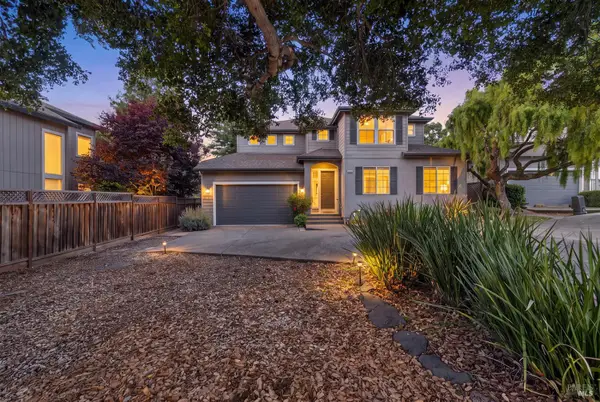 1868 Lornadell Lane, Santa Rosa, CA 95405