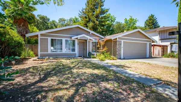 226 N Alamo Drive, Vacaville, CA 95688