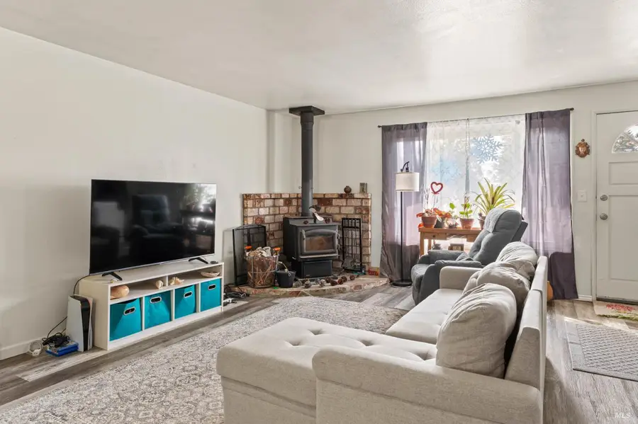28060 Poppy Drive, Willits, CA 95490 - #3