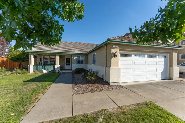 485 Briarwood Drive, Ukiah, CA 95482