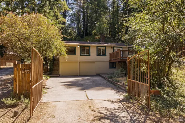 11725 Tunstall Drive, Guerneville, CA 95446