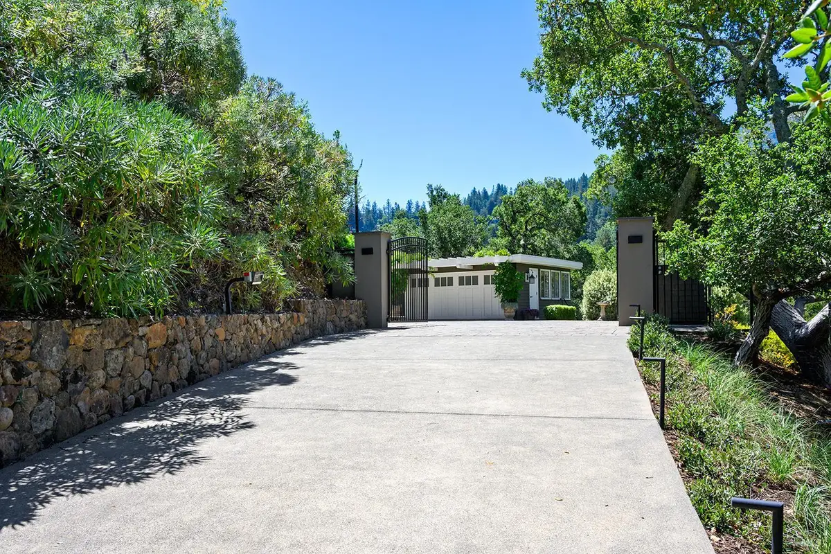 30 N Ridgewood Road, Kentfield, CA 94904 - #1