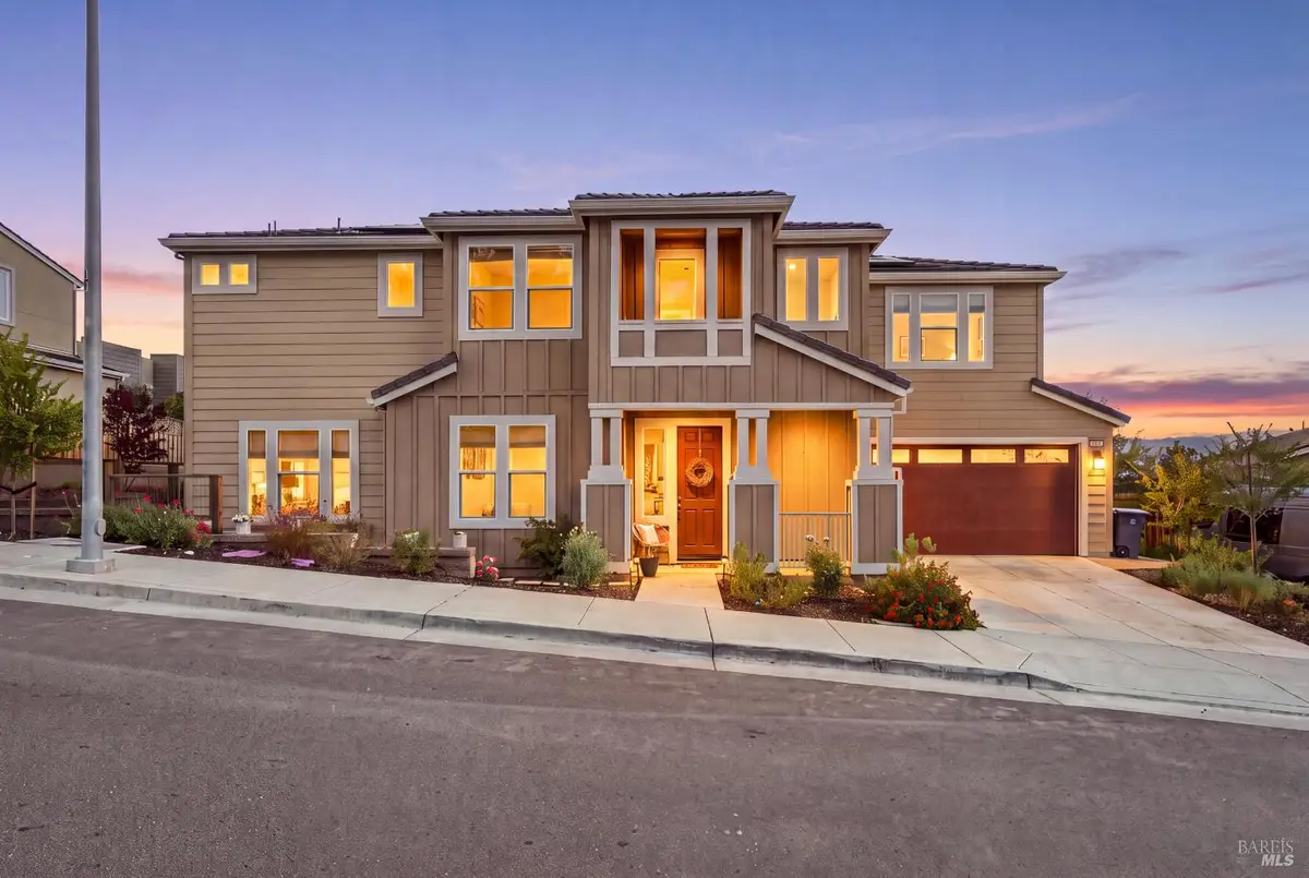 547 Sapphire Street, Petaluma, CA 94952 - #1