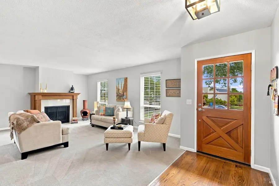 2604 Topaz Drive, Novato, CA 94945 - #2