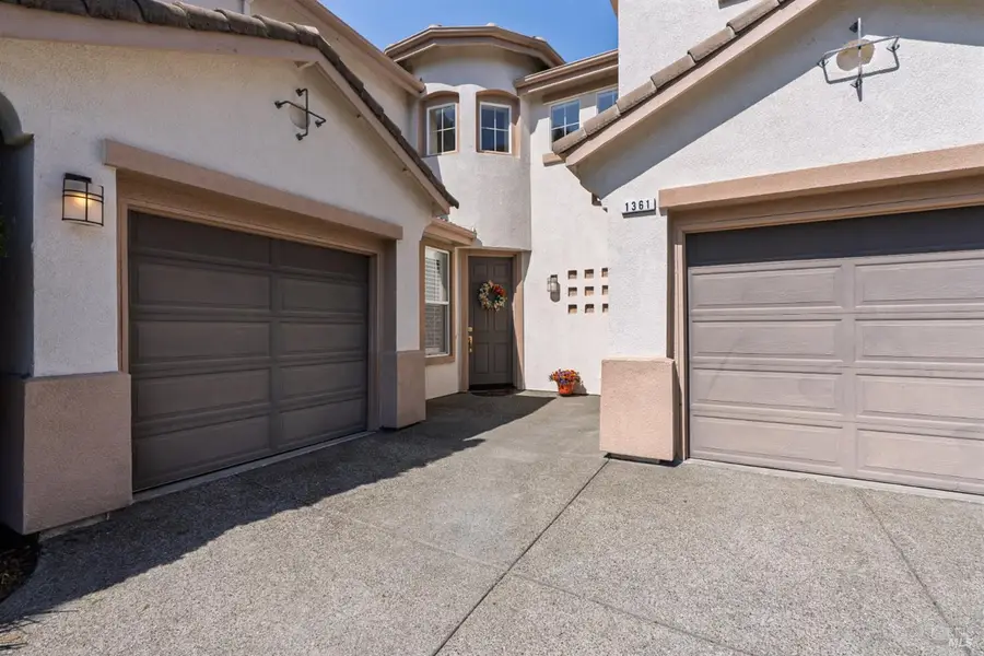 1361 Birdie Drive, Windsor, CA 95492 - #2
