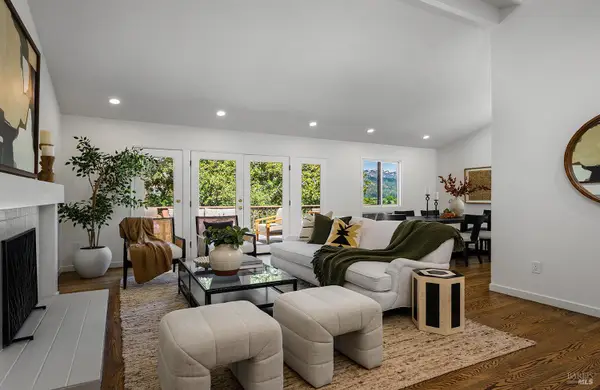 431 Oak Mesa Drive, Santa Rosa, CA 95409