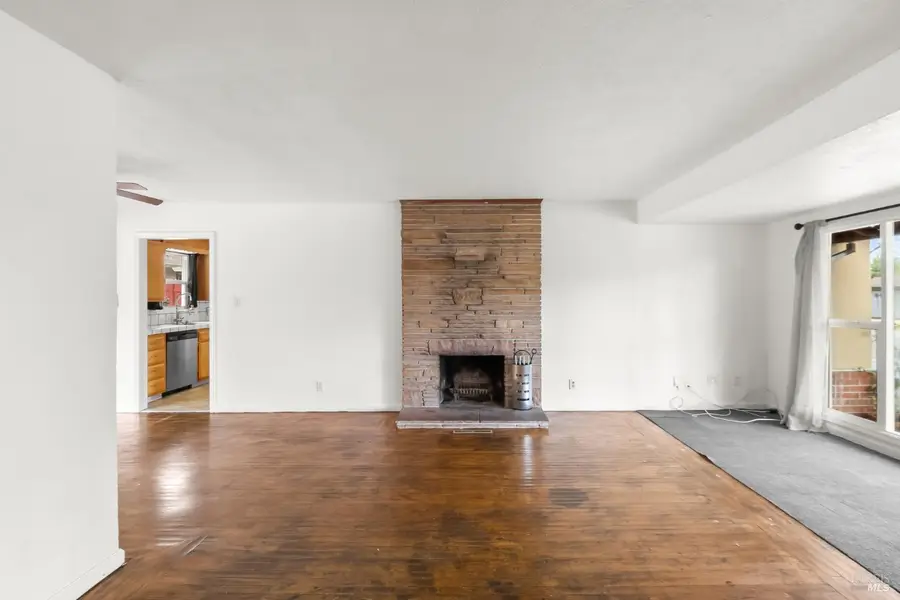 2446 Helen Avenue, Vallejo, CA 94591 - #3