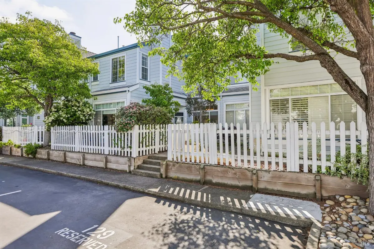 326 Commodore Drive, Richmond, CA 94804 - #1