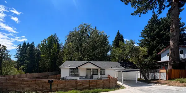 6274 Van Keppel Road, Forestville, CA 95436