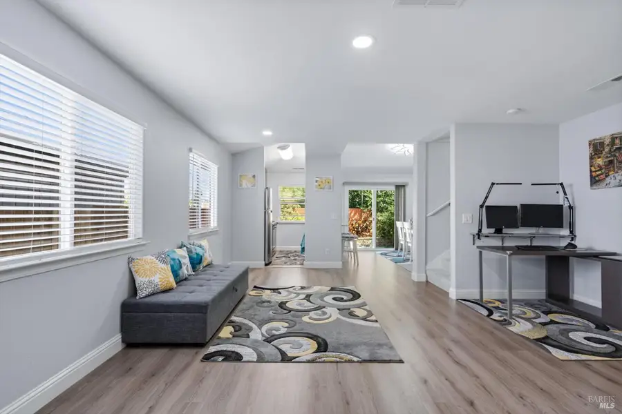 408 Flower Avenue, Santa Rosa, CA 95404 - #3