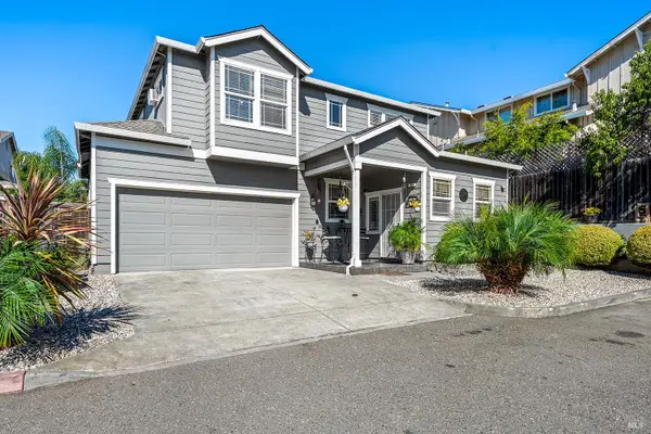34 W Brookside Drive, Cloverdale, CA 95425