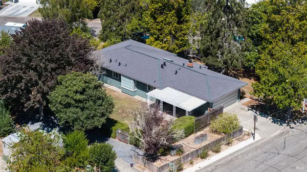 860 Norlee Street, Sebastopol, CA 95472