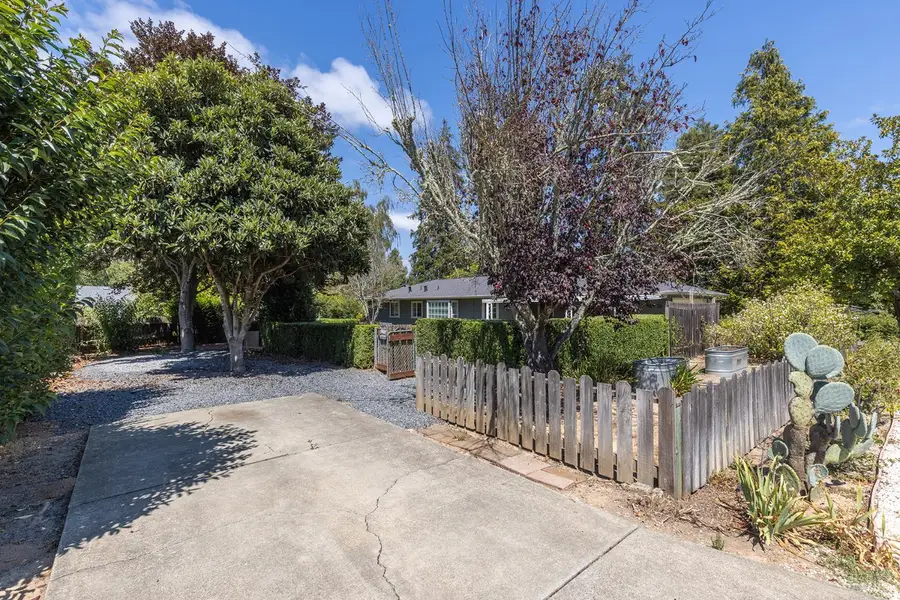 860 Norlee Street, Sebastopol, CA 95472 - #3