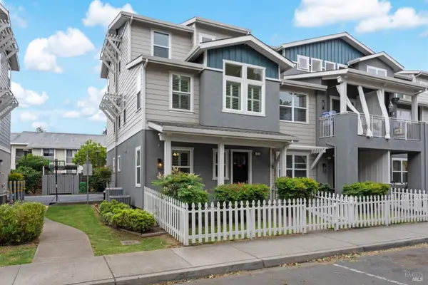 127 Firefly Lane, Napa, CA 94558