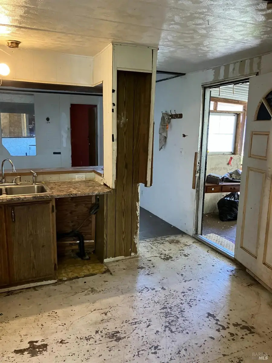 3621 Toyon Street, Clearlake, CA 95422 - #2