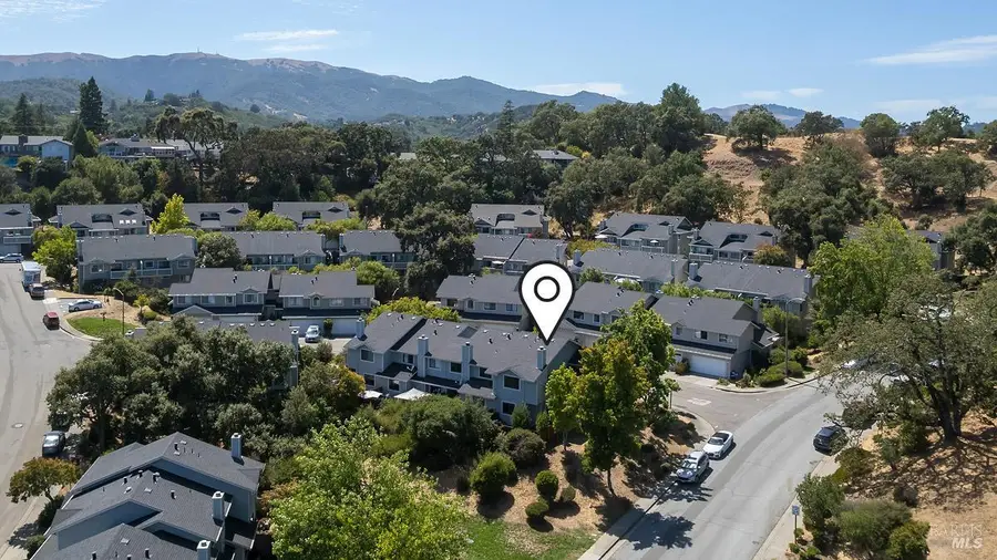 2 Pinewood Lane, Novato, CA 94947 - #3