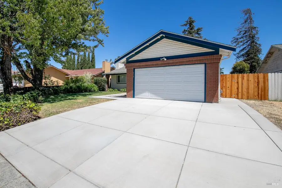 519 Crested Drive, Suisun City, CA 94585 - #3