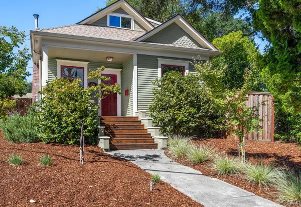 306 Pitt Avenue, Sebastopol, CA 95472