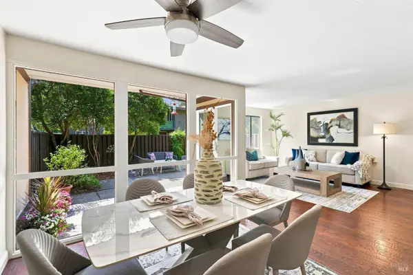 54 Surrey Lane, San Rafael, CA 94903