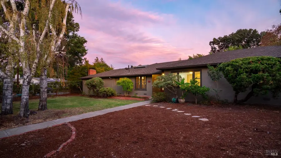 614 Deer Valley Court, Petaluma, CA 94952 - #2