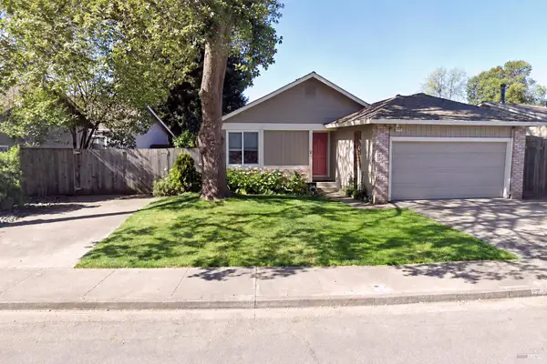 2486 Copperfield Drive, Santa Rosa, CA 95401
